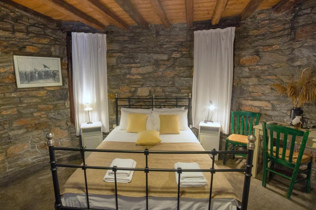 Pyrgos Traditional Village Agios Kirykos  Bagian luar foto