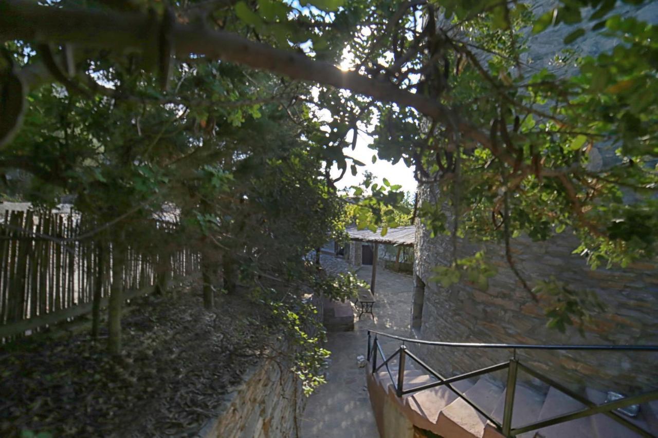 Pyrgos Traditional Village Agios Kirykos  Bagian luar foto