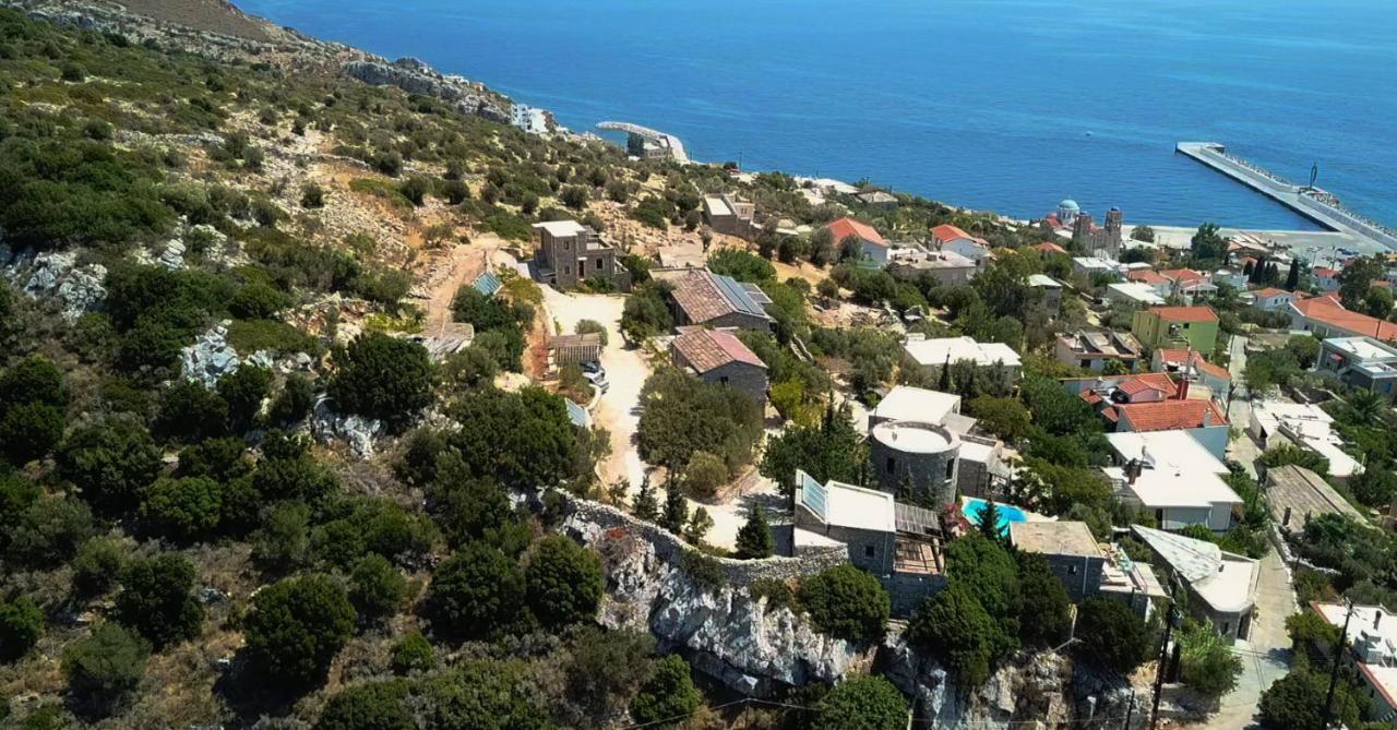 Pyrgos Traditional Village Agios Kirykos  Bagian luar foto