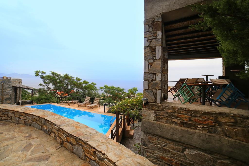 Pyrgos Traditional Village Agios Kirykos  Bagian luar foto